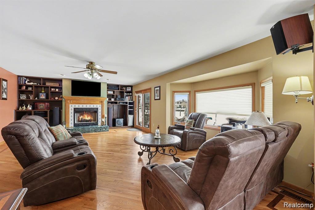 7277 Cardinal Street, Algonac, MI 48001 — Photo 14