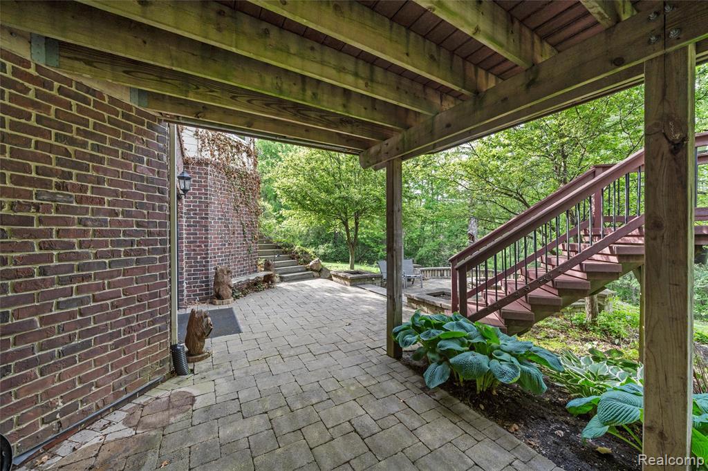 10099 Fernbrooke Drive, Brighton, MI 48116 — Photo 65