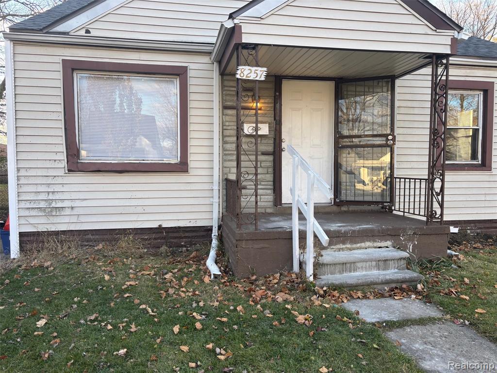 8257 Minock, Detroit, MI 48228 — Photo 7