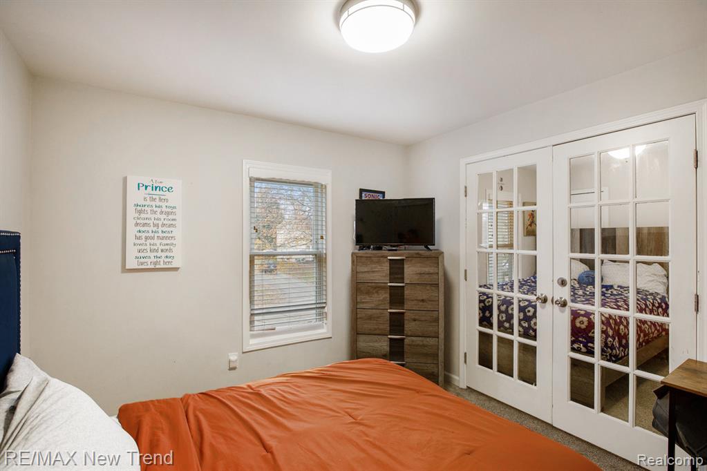 5748 Kingsfield Drive, West Bloomfield, MI — Photo 35