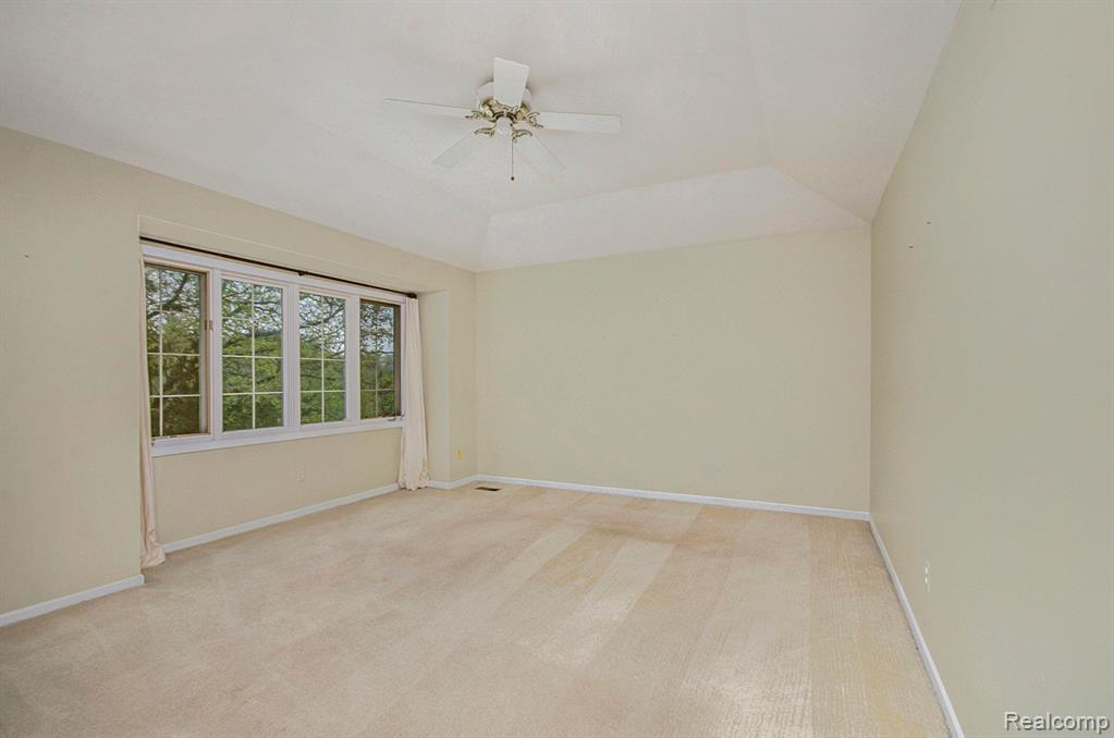 5401 Lone Pine Court, Brighton, MI 48116 — Photo 25