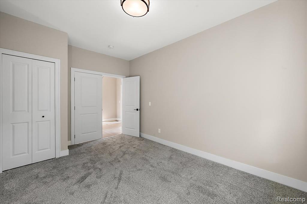 56667 Via Bellano, 32, Macomb, MI 48042 — Photo 28
