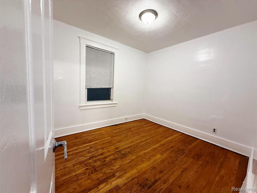 3934 Commor Street, Hamtramck, MI 48212 — Photo 16