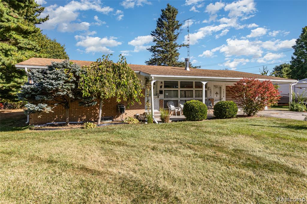 1379 Bowers Road, Lapeer, MI 48446 — Photo 21