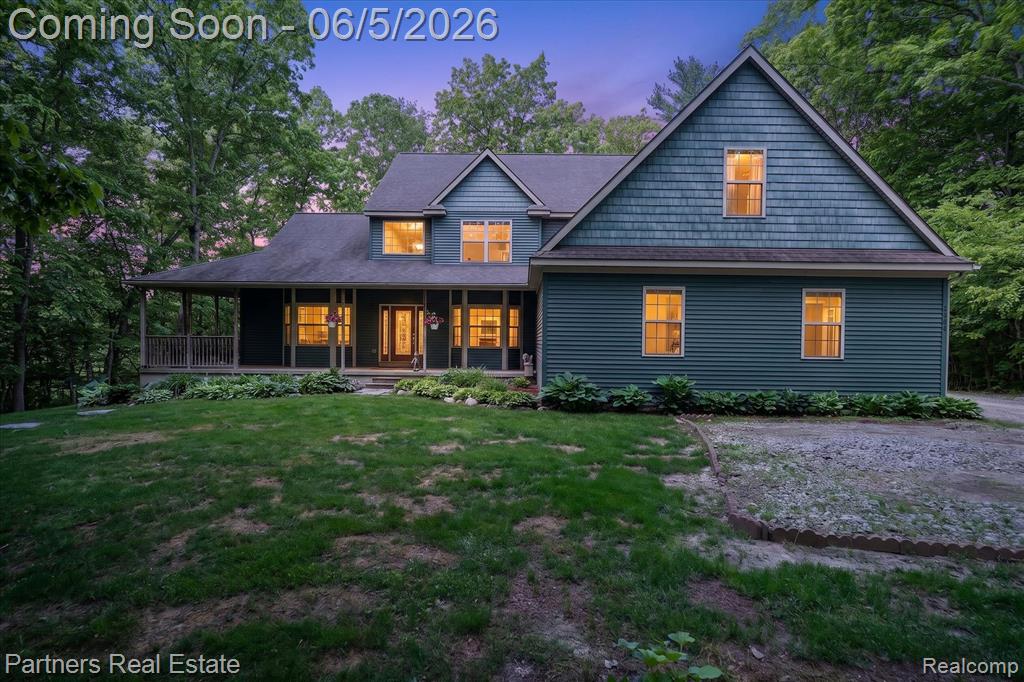 4053 Rolling Acres Drive, Hartland, MI 48353