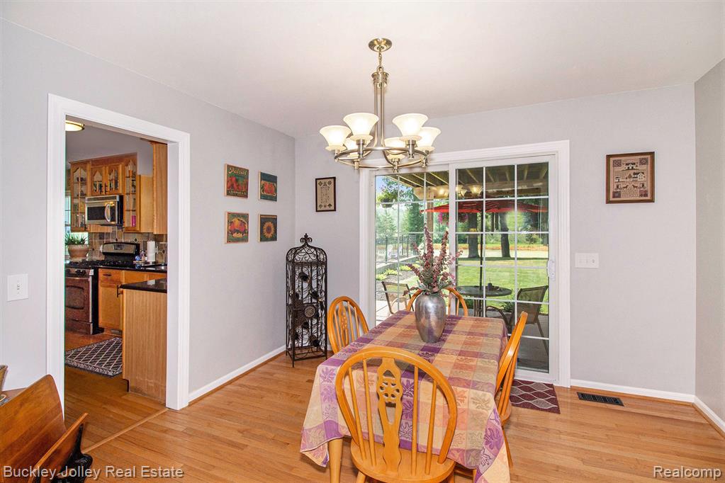 8900 Rickett Road, Brighton, MI 48116 — Photo 16