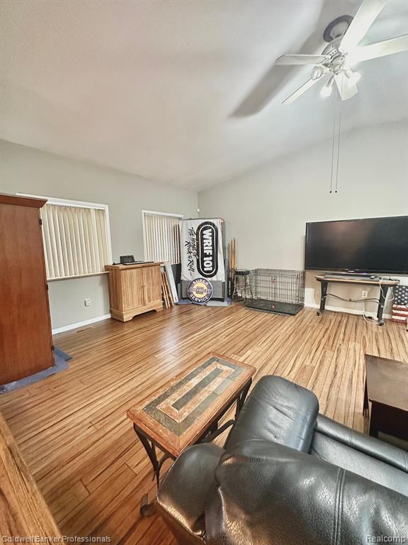 8709 CLARRIDGE Road, Clarkston, MI 48348 — Photo 17