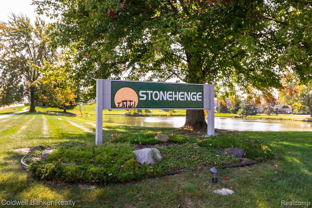 23793 STONEHENGE, Novi, MI — Photo 3