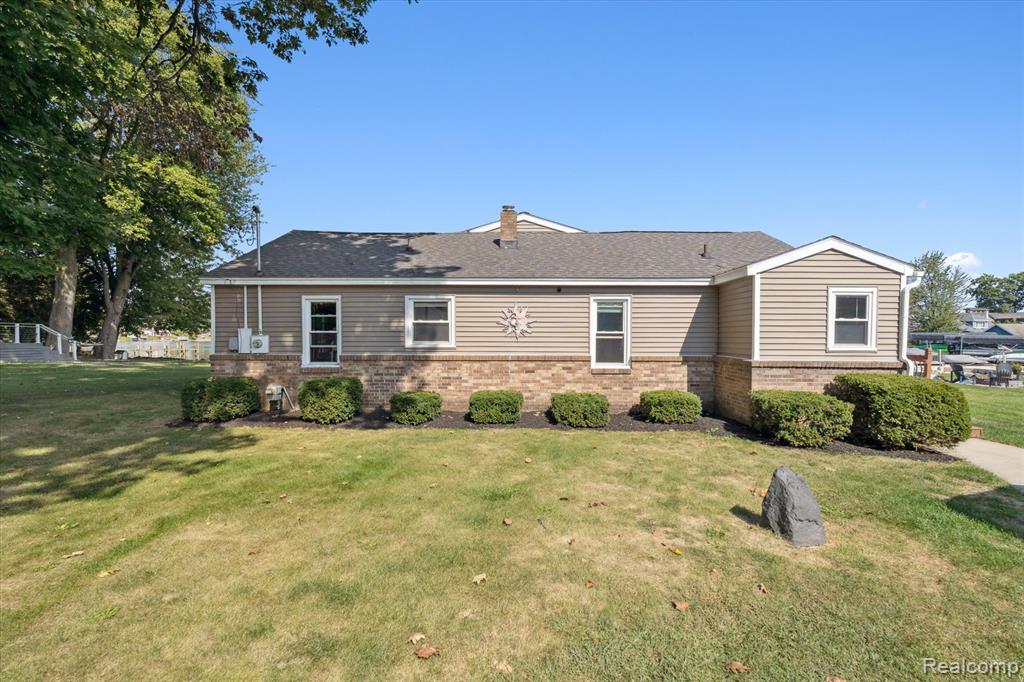 2236 Grove Park Road, Fenton, MI 48430 — Photo 3