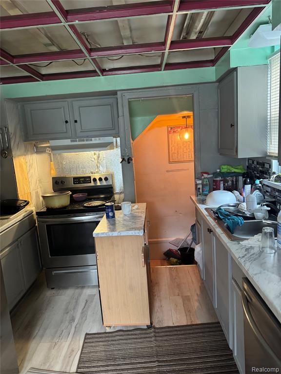 9964 Montrose Street, Detroit, MI 48227 — Photo 2