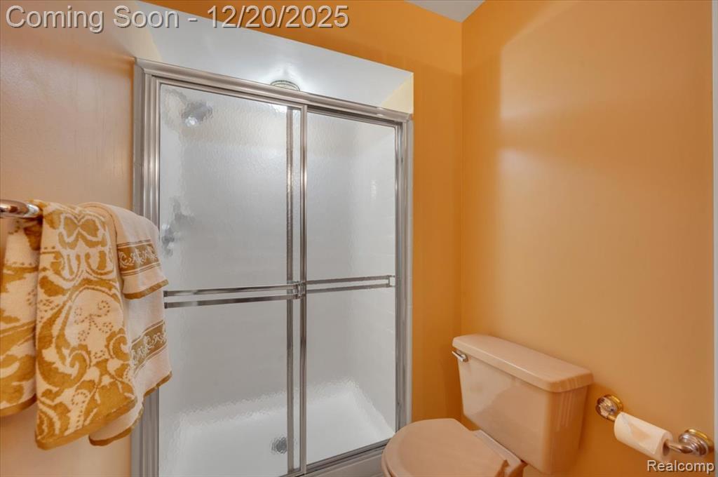 6845 Serenity Drive, Troy, MI 48098 — Photo 17