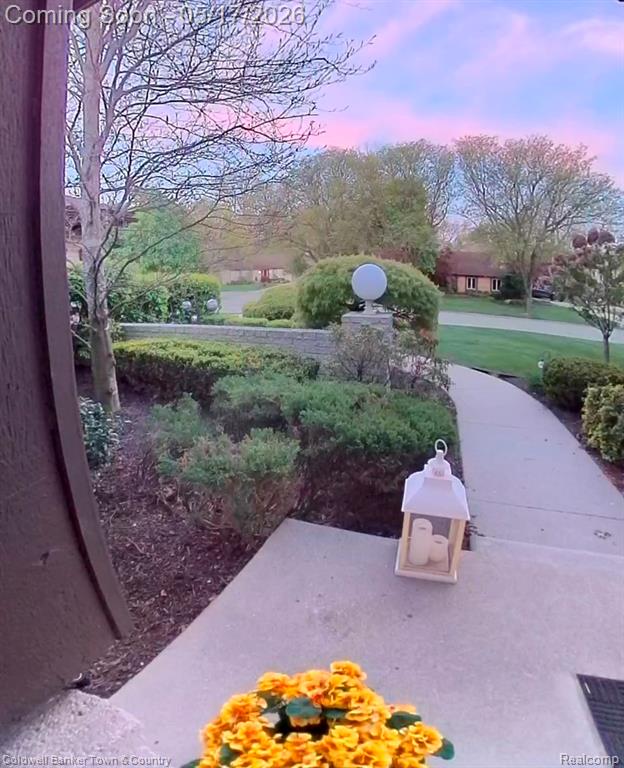 31128 Applewood Lane, Farmington, MI 48331 — Photo 2