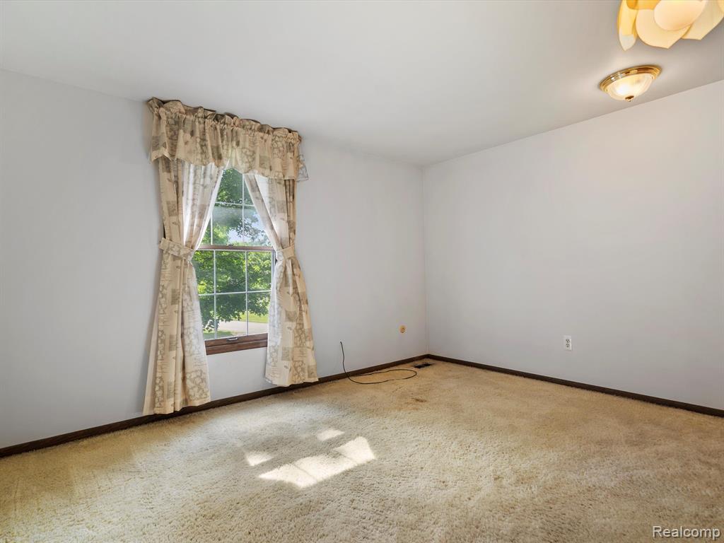 47202 WARWICK, Shelby Twp, MI 48315 — Photo 26