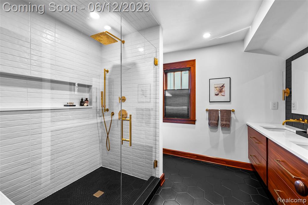 728 N Washington Avenue, Royal Oak, MI 48067 — Photo 31