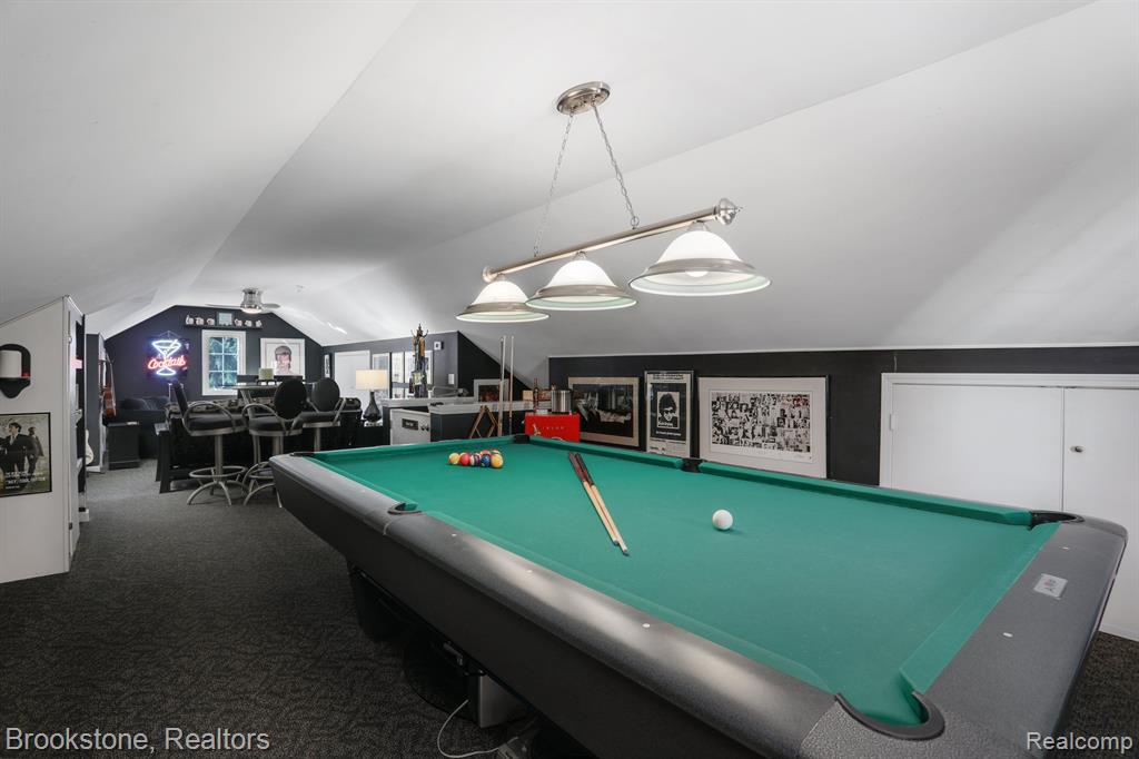 7585 LILAC Court, West Bloomfield, MI 48324 — Photo 41