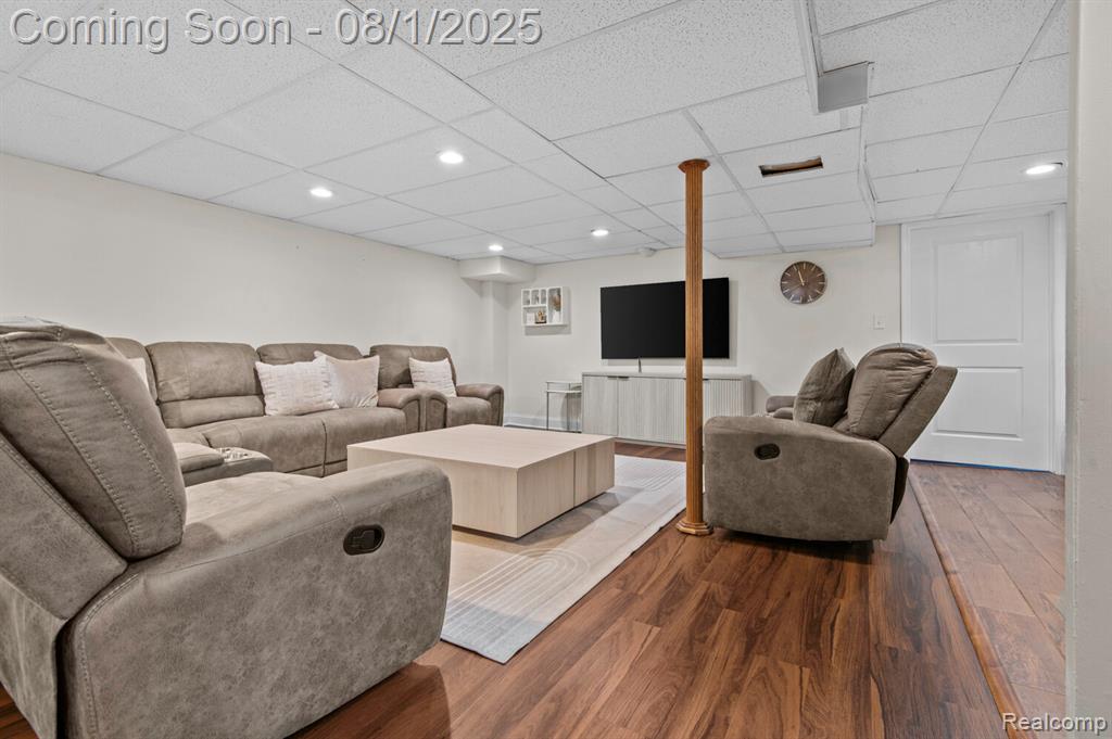 6140 Plainfield Street, Dearborn Heights, MI 48127 — Photo 18