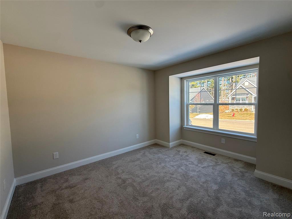 315 Canyon Creek Court, 27, Howell, MI 48843 — Photo 3
