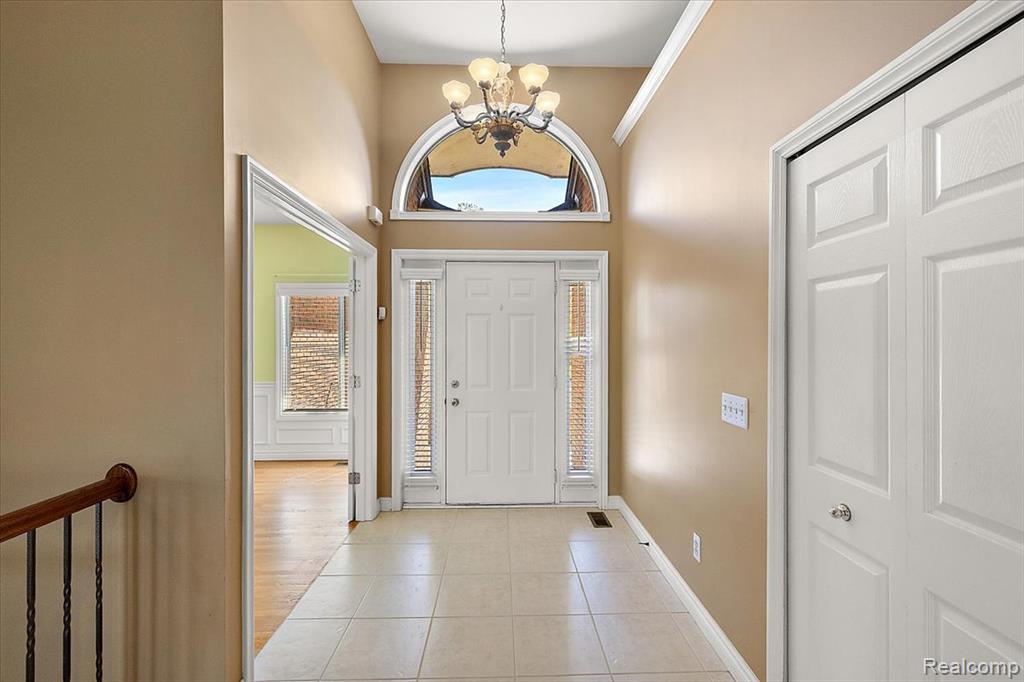 49763 Decker Drive, Shelby Twp, MI 48317 — Photo 14