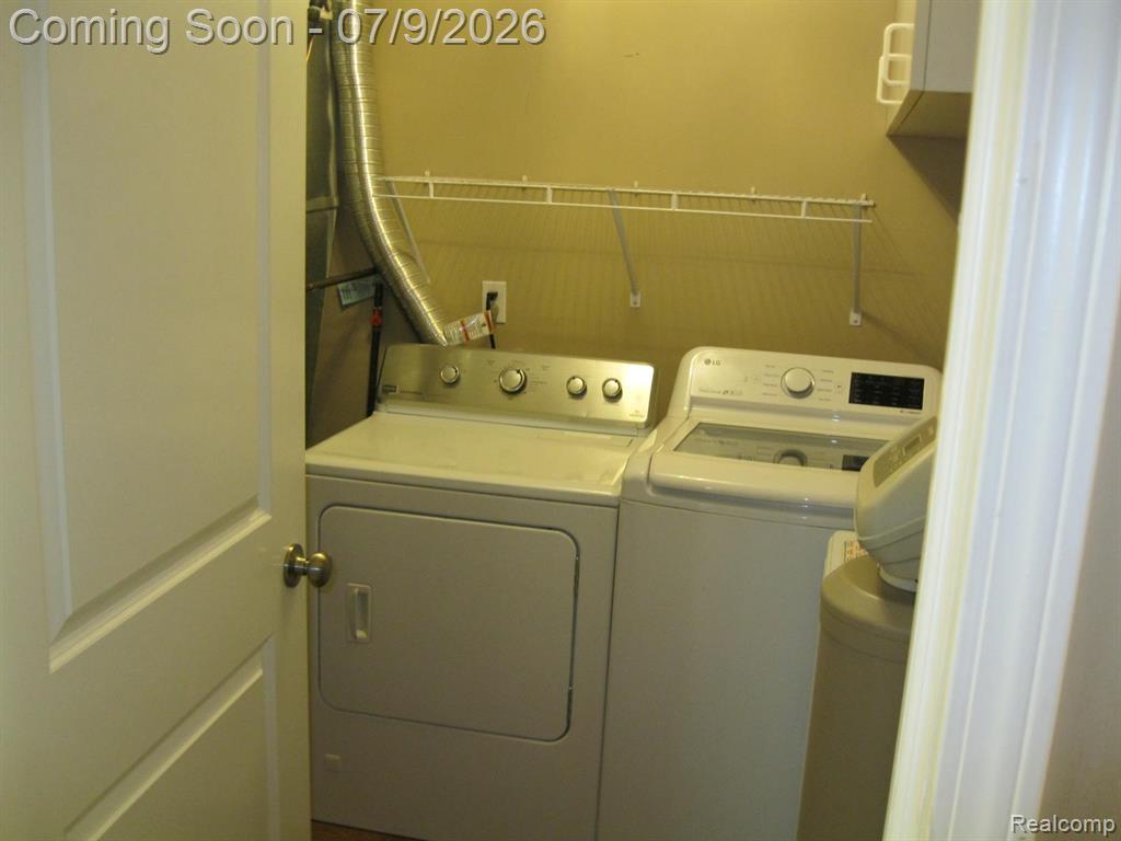 138 Countryside Lane, Highland, MI — Photo 18