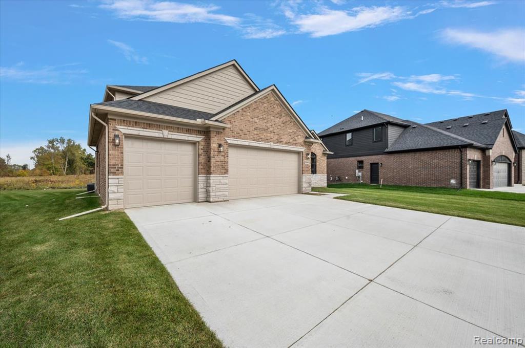 23947 Sawgrass Drive, Macomb, MI 48042 — Photo 68