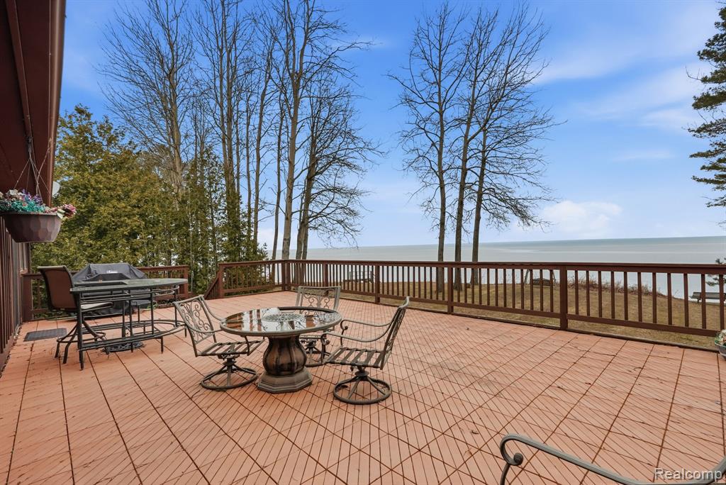 5436 N Lakeshore Road, Deckerville, MI 48427 — Photo 40