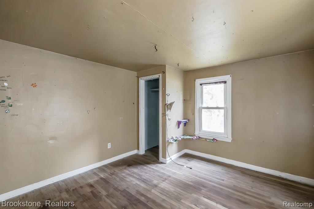 725 E Sherman Street, Holly, MI 48442 — Photo 14