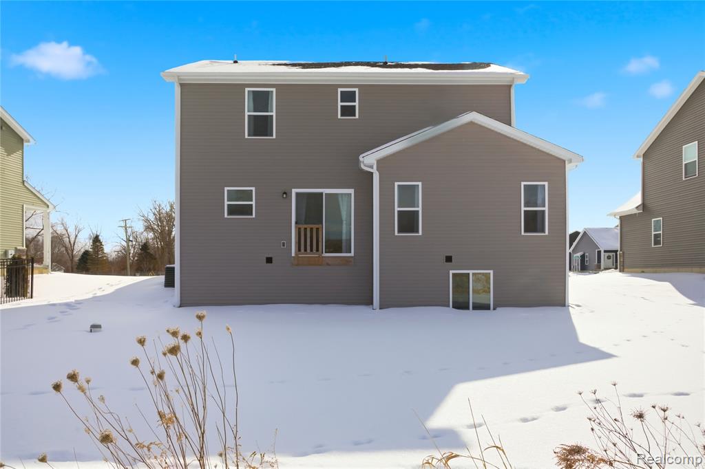 6275 Summerbrooke Circle, Fowlerville, MI 48836 — Photo 27