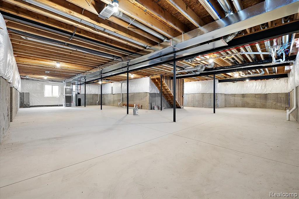 9Ft deep Basement