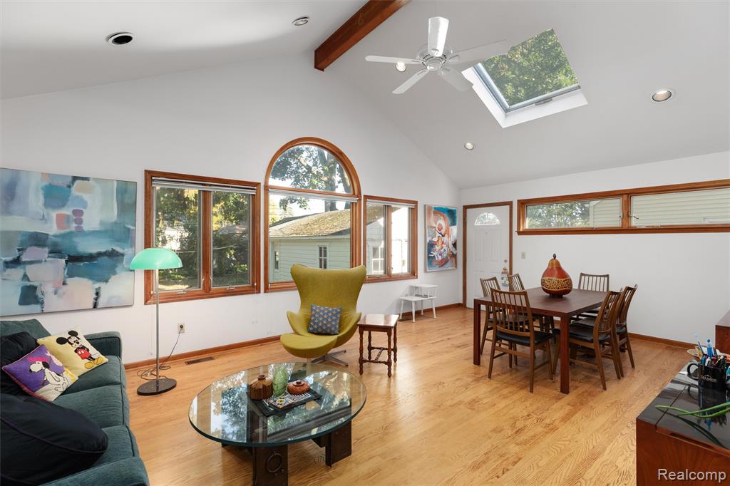 515 S Wilson Avenue, Royal Oak, MI 48067 — Photo 11