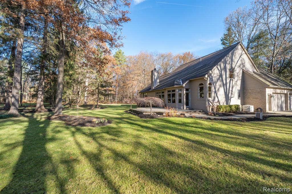 5150 N Milford Road, Highland, MI 48356 — Photo 43