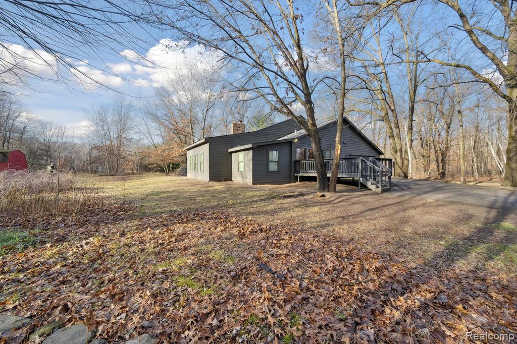 8270 McClements Road, Brighton, MI 48114 — Photo 21