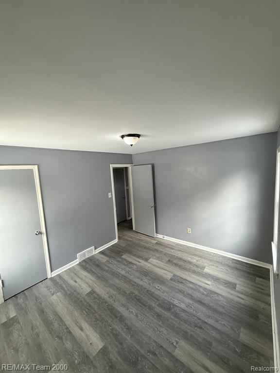 6739 Plainview Avenue, Detroit, MI 48228 — Photo 3