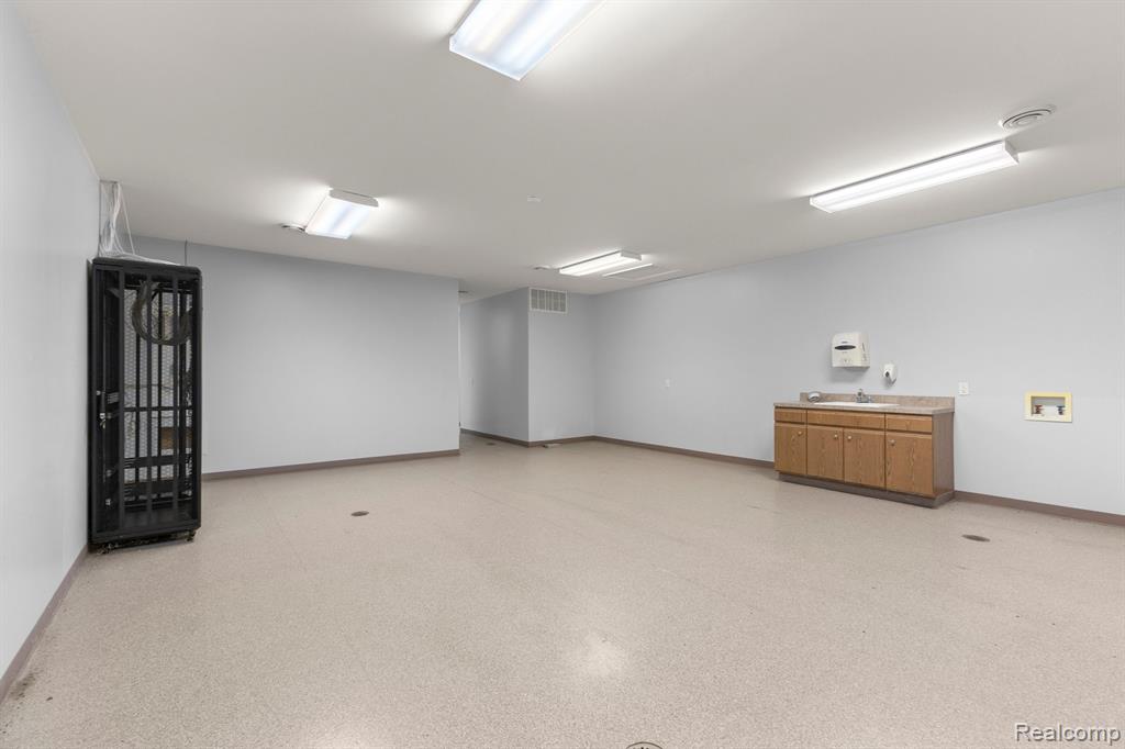 435 SUMPTER Road, Van Buren, MI 48111 — Photo 40