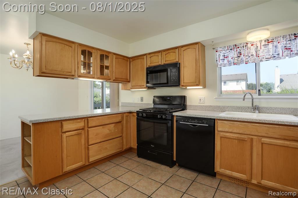 3570 Beech Drive, Ann Arbor, MI 48197 — Photo 12