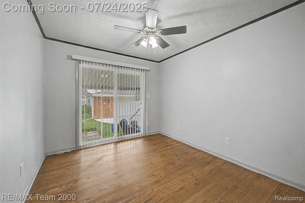 447 Gilman Street, Garden City, MI — Photo 25