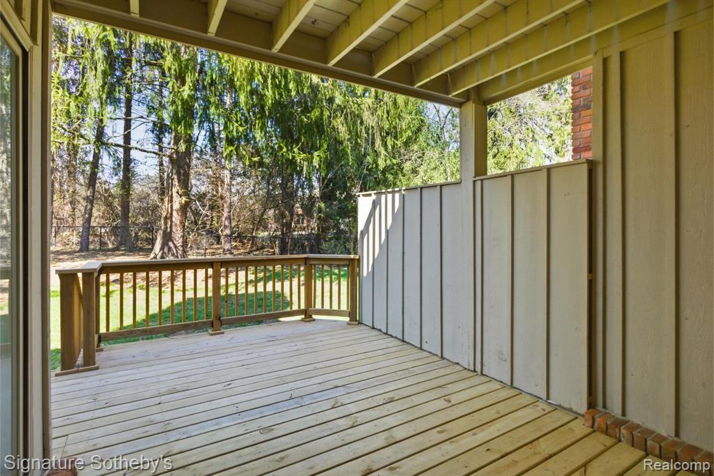 24122 Bingham Pointe Drive, 24, Bingham Farms, MI 48025 — Photo 42