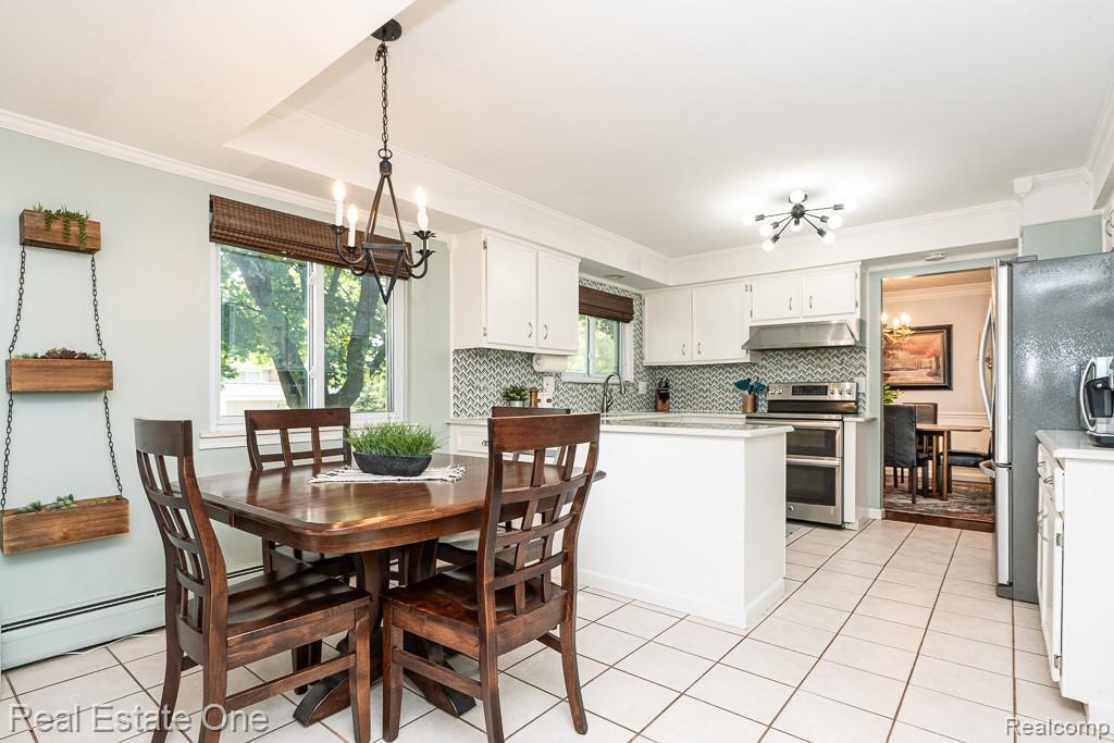 4203 Sugar Grove Court, Troy, MI 48098 — Photo 18