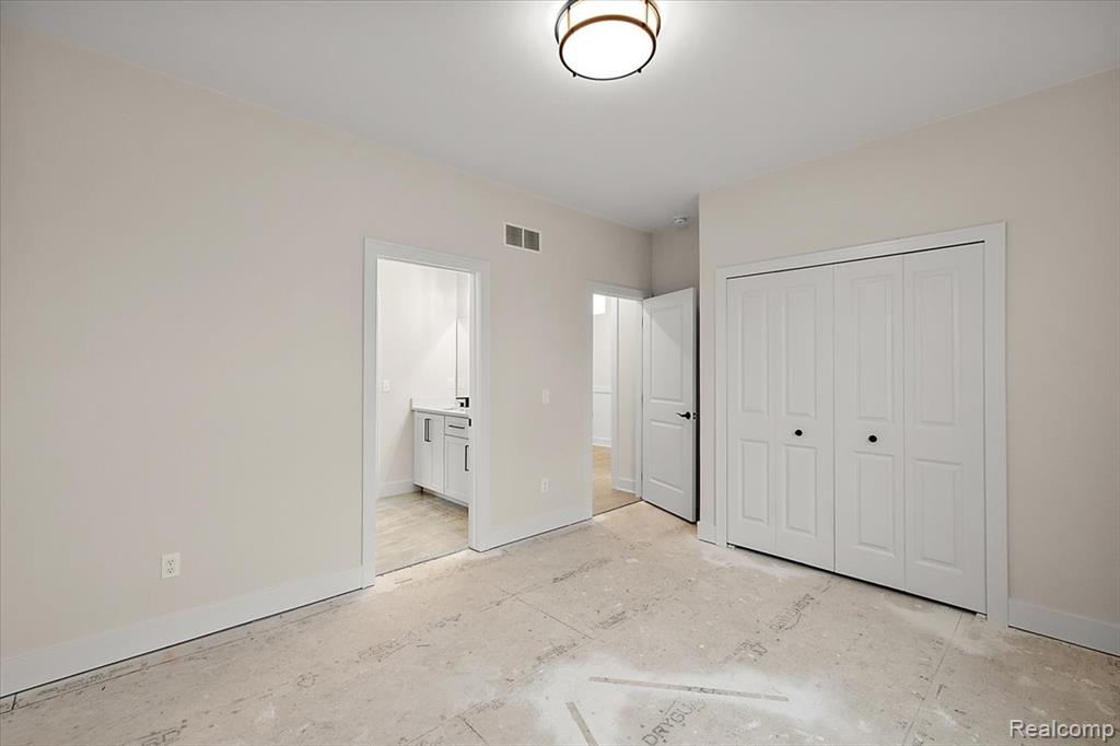 50798 Mistwood Drive, Macomb, MI 48042 — Photo 40