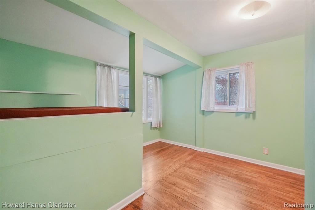 5506 Cruse Avenue, Waterford, MI 48327 — Photo 14