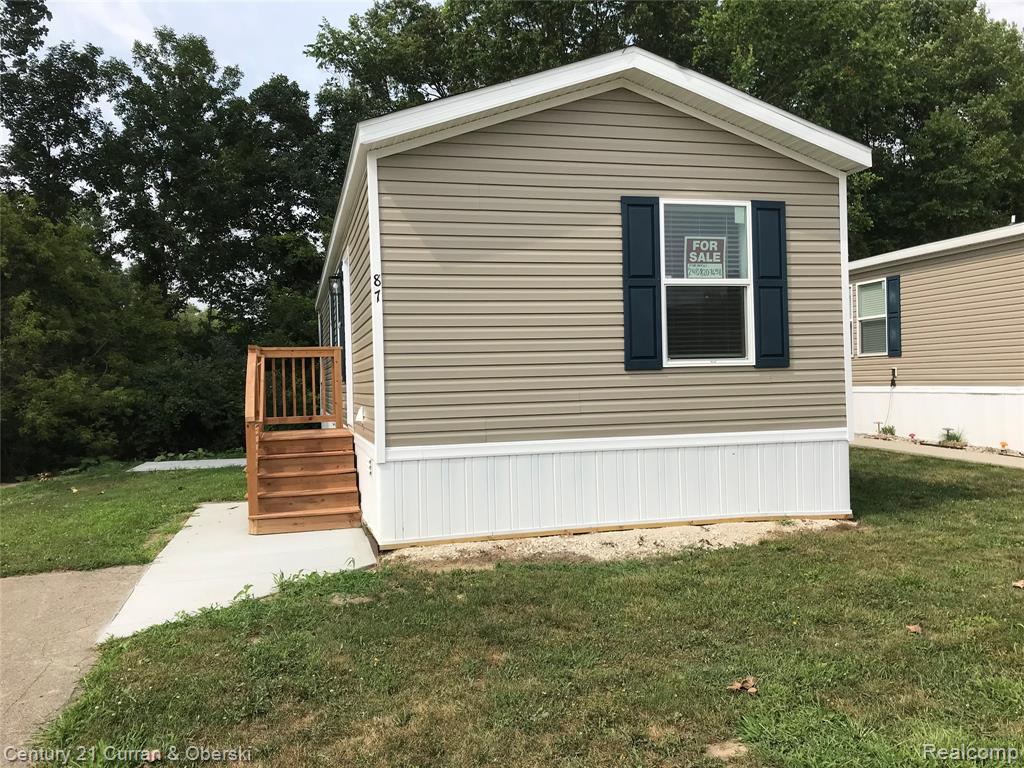 6564 E Michigan Avenue, 87, Saline, MI 48176