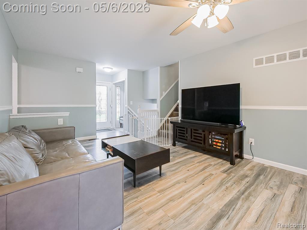 41528 Greenwood Court, Canton, MI 48187 — Photo 5