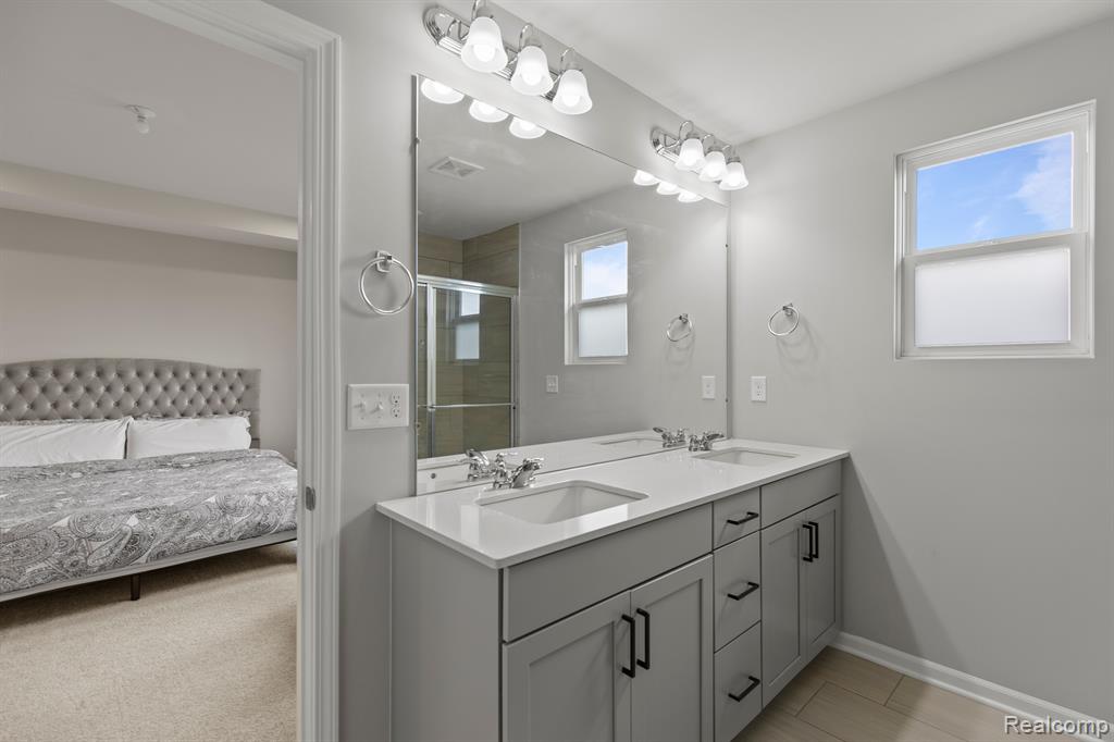 4867 GLENORA Drive, Lake Orion, MI — Photo 15