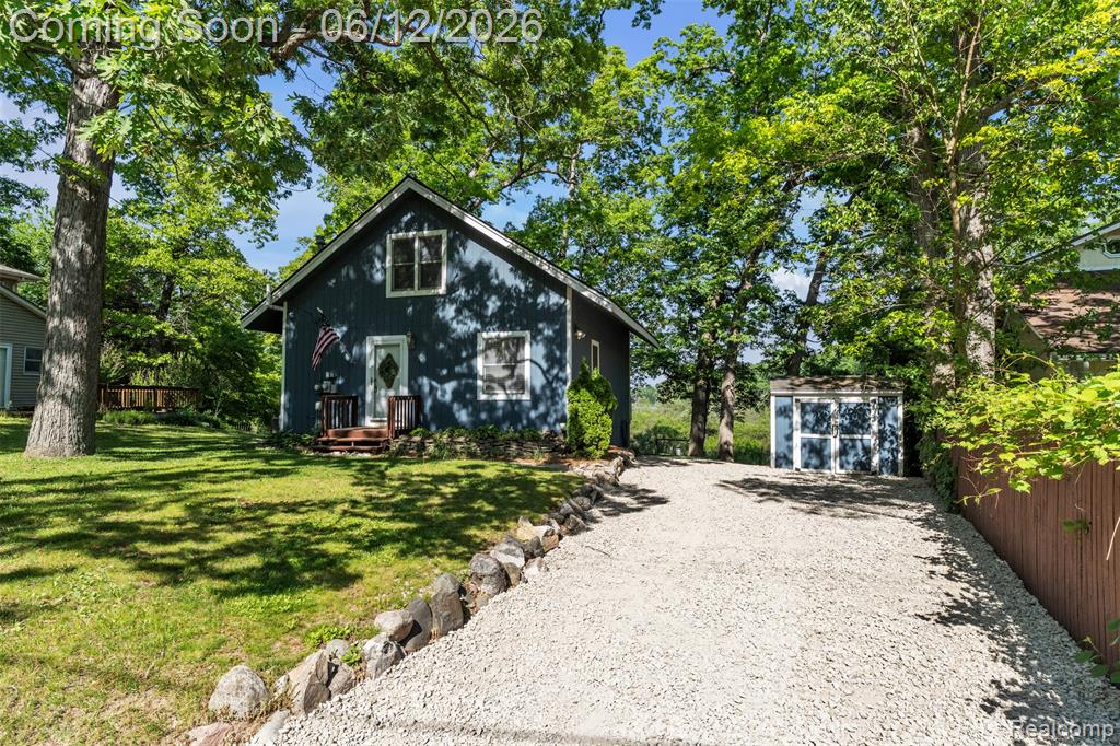 920 Hickory Ridge Circle, Milford, MI 48380 — Photo 4
