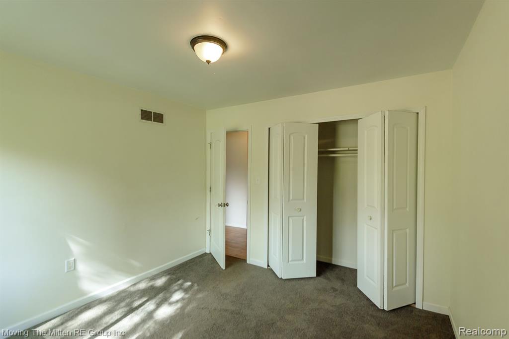 43654 CROWLEY Road, Van Buren, MI 48111 — Photo 24