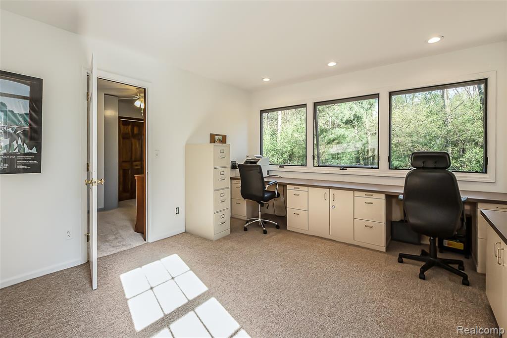 2694 WAYSIDE Drive, Ann Arbor, MI 48103 — Photo 60