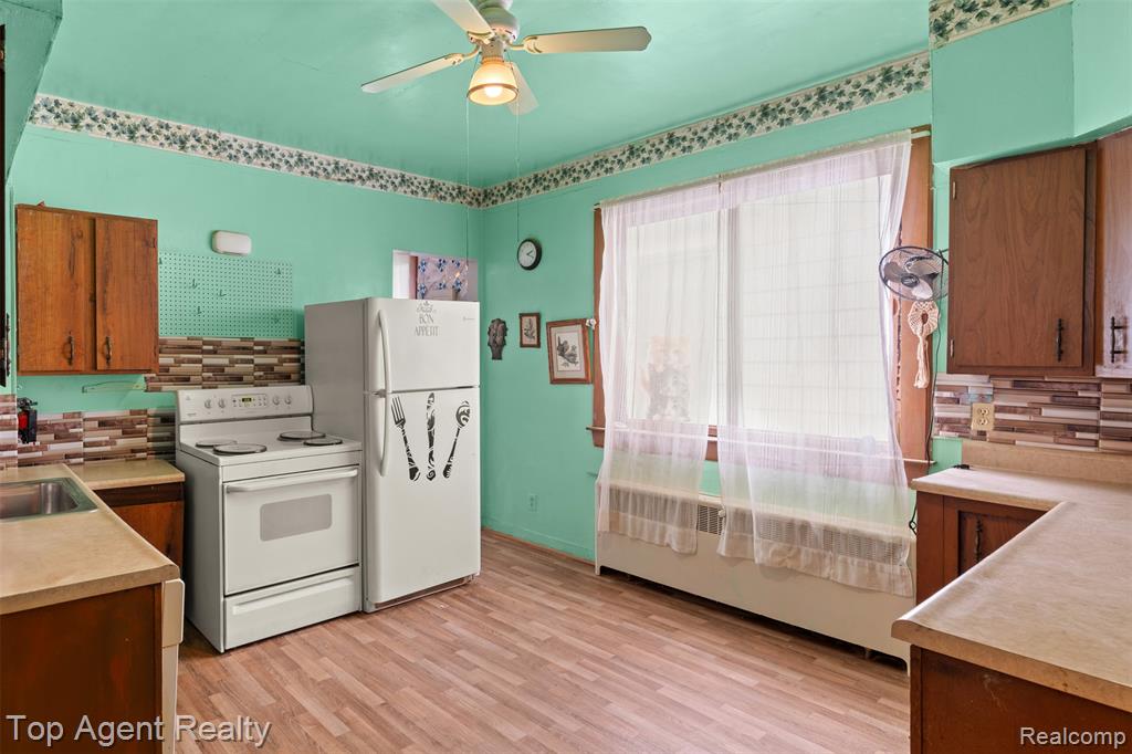 5059 Harold Street, Hamtramck, MI 48212 — Photo 9