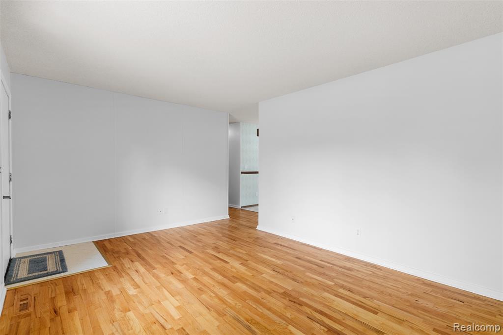 8141 Ohara Drive, Davison, MI 48423 — Photo 10