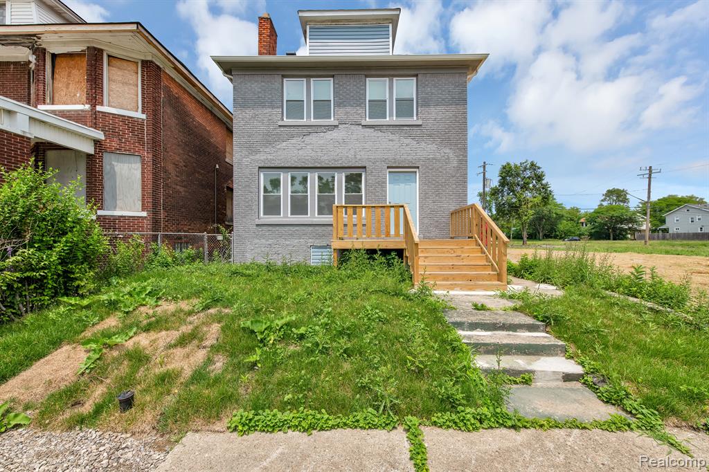 2916 GLADSTONE Street, Detroit, MI 48206