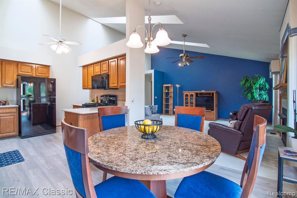 249 Essex Lane, Canton, MI 48187 — Photo 8