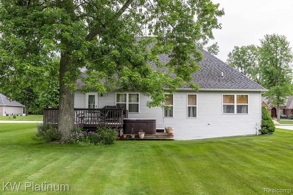 3167 Blackheath Court, Port Huron, MI 48060 — Photo 30